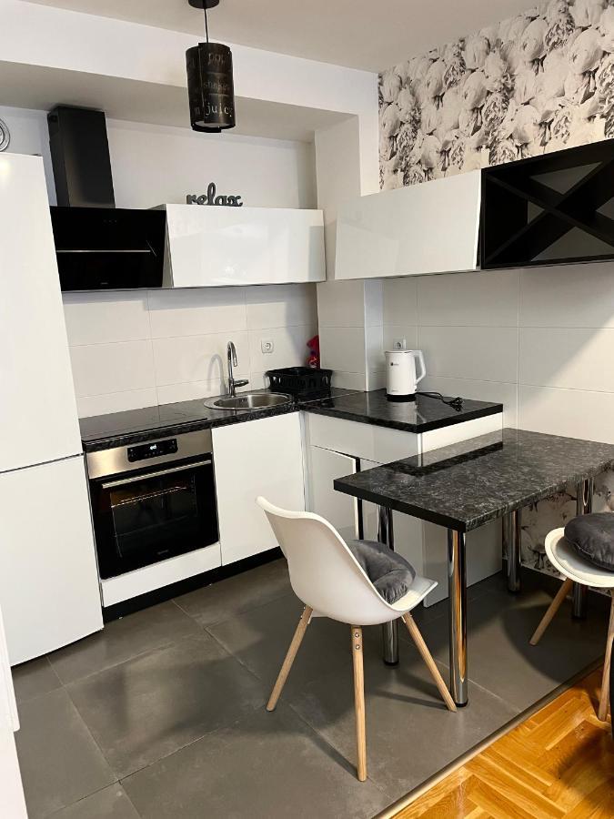 Apartman City Center 3-Setaliste Prijedor Exterior foto